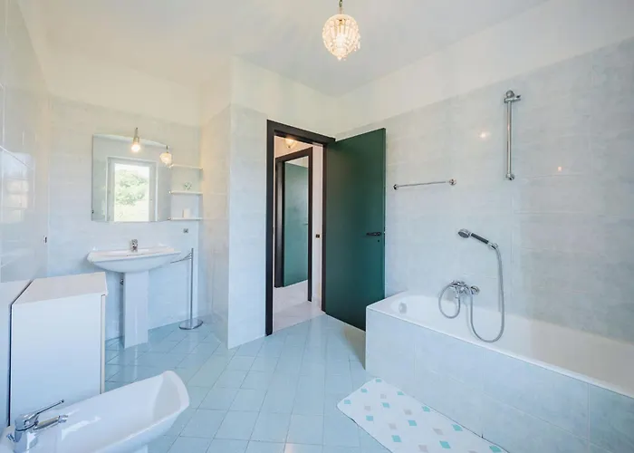 Lucerna Due-1 By Interhome